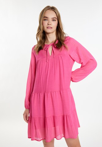 IZIA - Vestido em rosa: frente