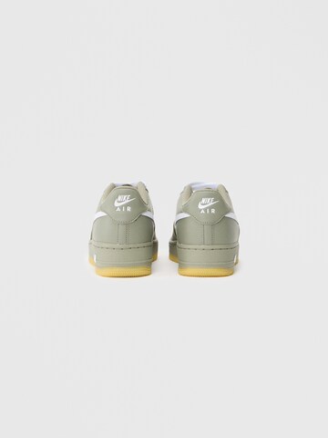 Nike Sportswear Sportcipő 'AIR FORCE 1 LV8' - zöld