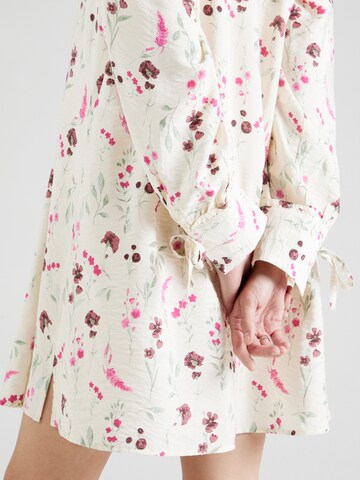 VERO MODA Puseromekko 'VMJOSIE' värissä beige