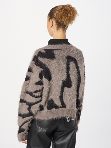 WEEKDAY Pullover 'Cora Hairy' in Beige