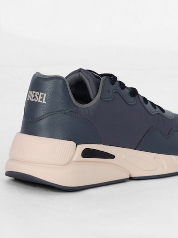 DIESEL - Sapatilhas baixas 'S-SERENDIPITY LIGHT' em cinzento