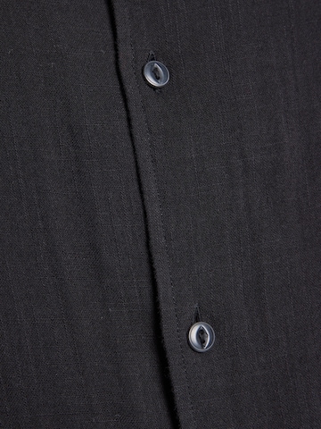 GAP Comfort Fit Skjorte i sort