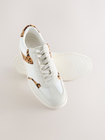 balts Next Zemie brīvā laika apavi 'Forever Comfort'