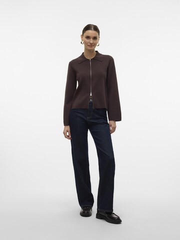 VERO MODA Gebreid vest 'VMHanna' in Bruin
