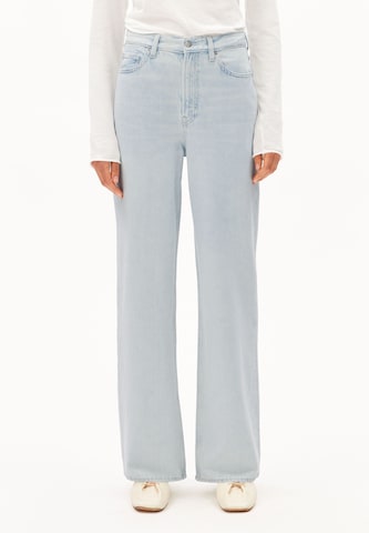 ARMEDANGELS Loosefit Jeans 'ENIJAA' in Blauw: voorkant