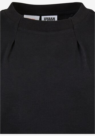 Urban Classics T-shirt 'Pleat' i svart