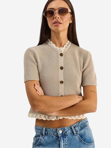 Cardigan Bianco Lucci en beige