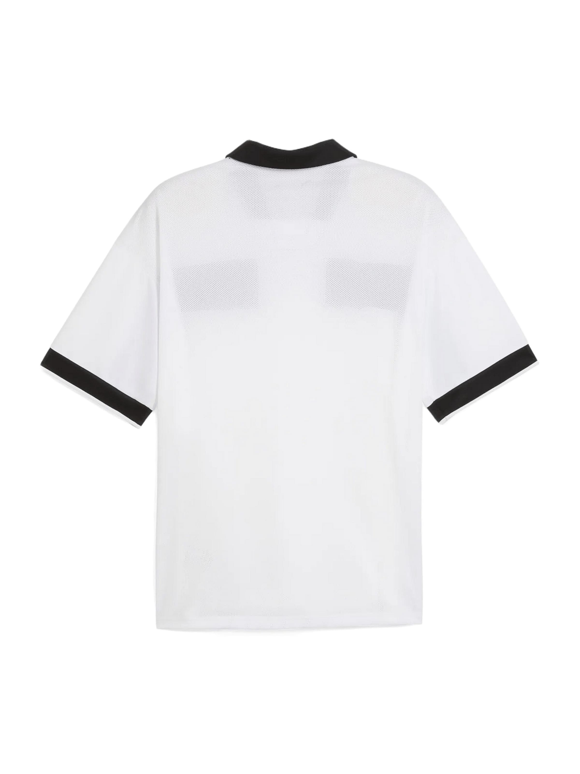 T-Shirt fonctionnel 'TeamClassic' PUMA en blanc