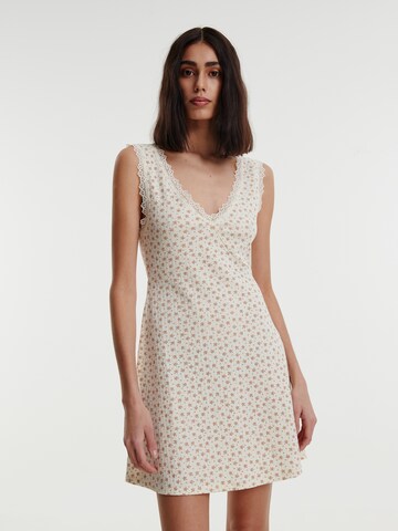 EDITED Kleid 'Ivory' in Beige: Vorderseite
