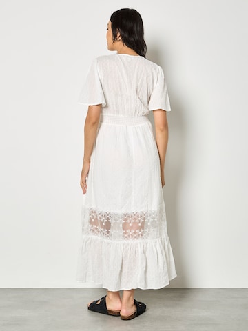 Apricot Dress ' ' in White