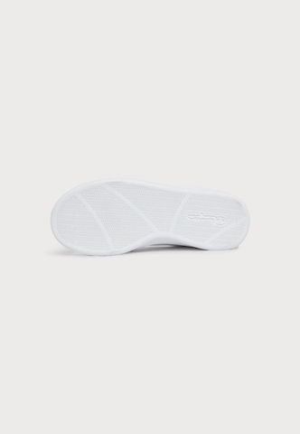 Champion Sneaker 'ACE COURT' in Weiß: unten