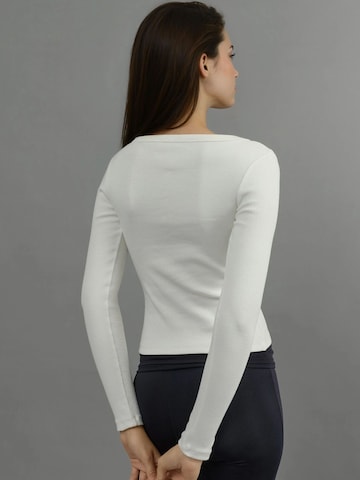 Hiccup Shirt in Beige