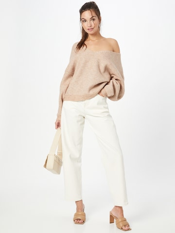 ABOUT YOU Sweater 'Nuria' in Beige