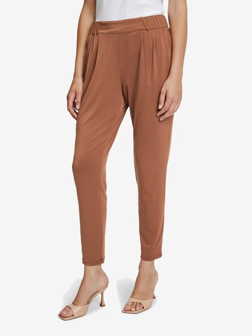 Betty Barclay Pleat-Front Pants in Brown: front