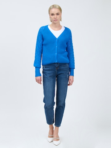Influencer Strickjacke in Blau