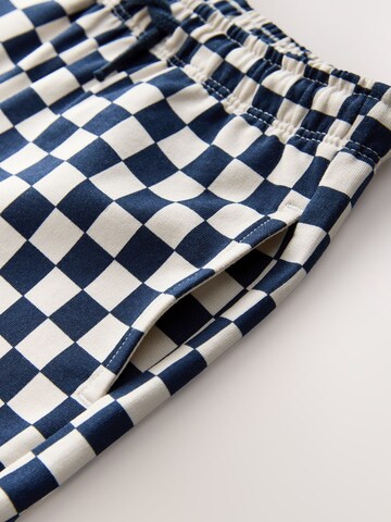 Next Skinny Shorts in Blau