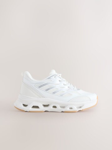 Sneaker di Next in bianco