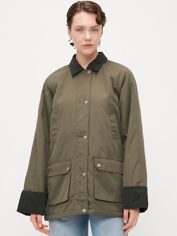 Vero Moda Tall Jacke 'VMWALES' in Grün: Vorderseite