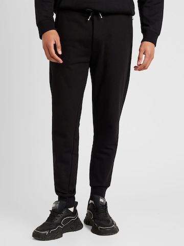 Tapered Pantaloni 'Lamont' de la BOSS Black pe negru: față