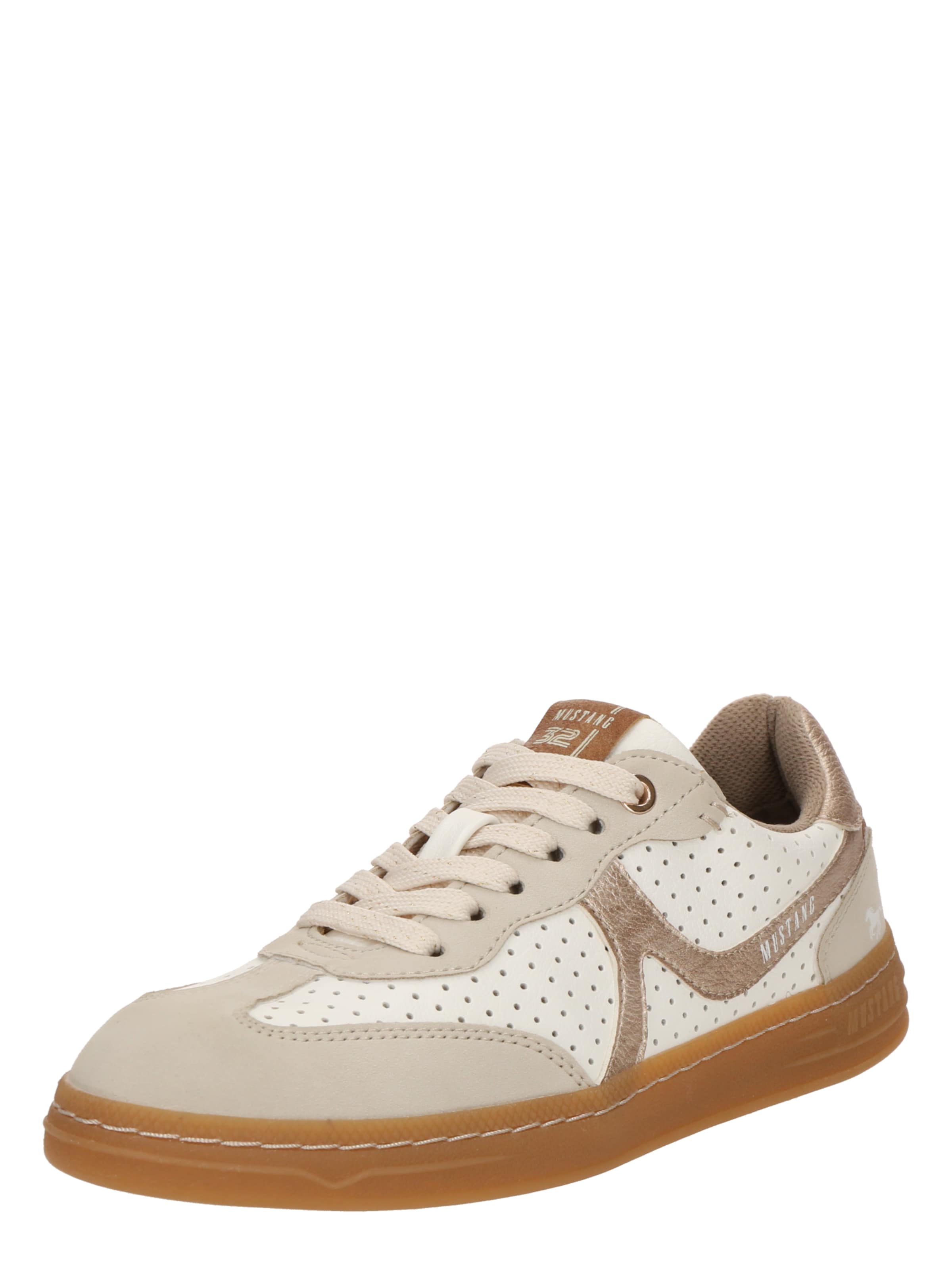 Baskets basses MUSTANG en beige : devant