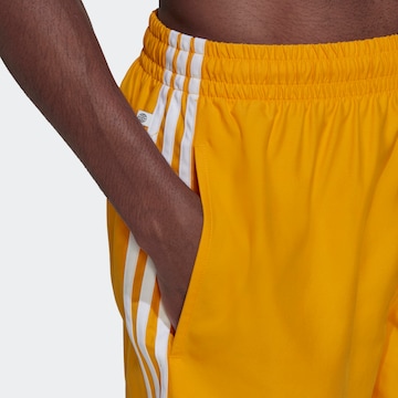 Regular Shorts de bain ADIDAS ORIGINALS en jaune