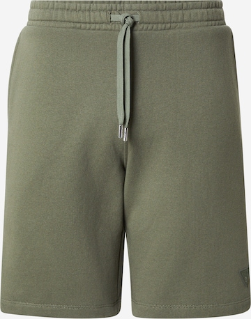 GUESS Regular Shorts in Grün: Vorderseite