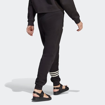 Tapered Pantaloni 'Adicolor Neuclassics' de la ADIDAS ORIGINALS pe negru