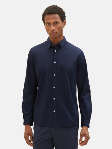 Coupe regular Chemise TOM TAILOR en bleu : devant