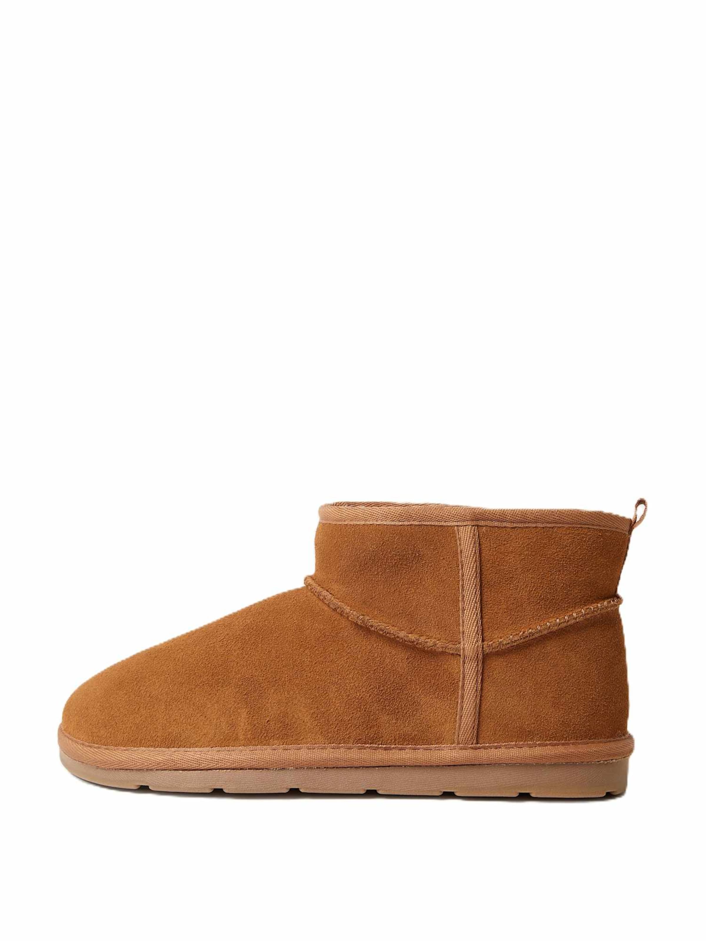 Marks & Spencer Boots in Bruin: voorkant