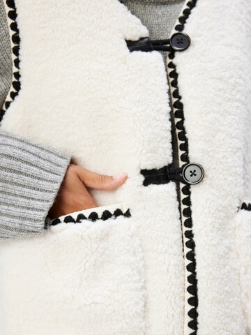 Gilet OBJECT en blanc