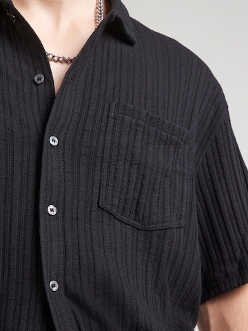 Regular fit Camicia di WEEKDAY in nero