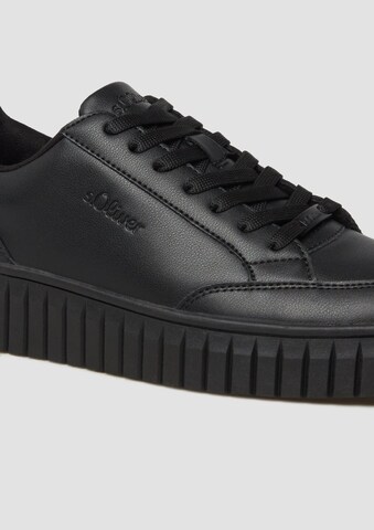 s.Oliver Sneaker in Schwarz