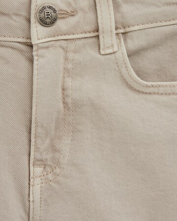WE Fashion Loosefit Shorts in Beige