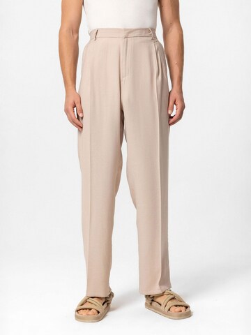 Antioch Loosefit Bandplooibroek 'Ermanno' in Beige: voorkant
