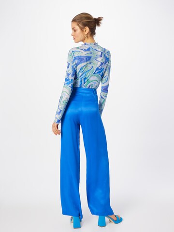 Trendyol Široke hlačnice Hlače | modra barva
