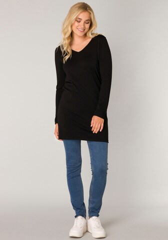 BASE LEVEL Sweater in Black