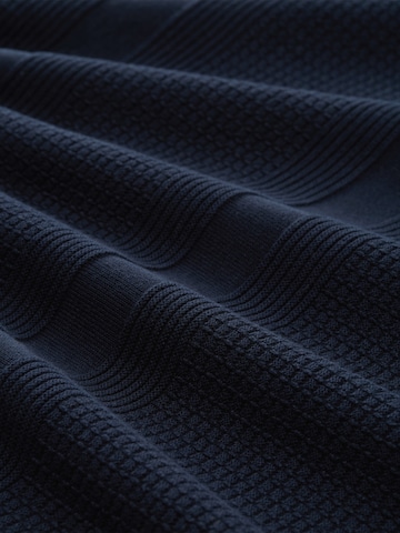 Pulover de la TOM TAILOR pe albastru