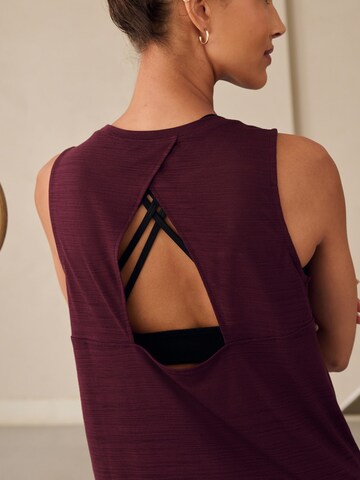 Top sportivo di Next in rosso