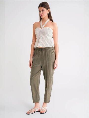 Tapered Pantaloni de la MixRay pe verde