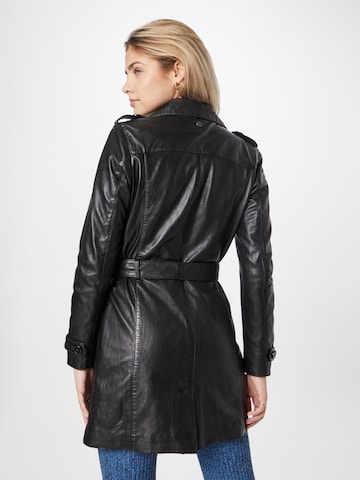 Gipsy Between-Seasons Coat in Black