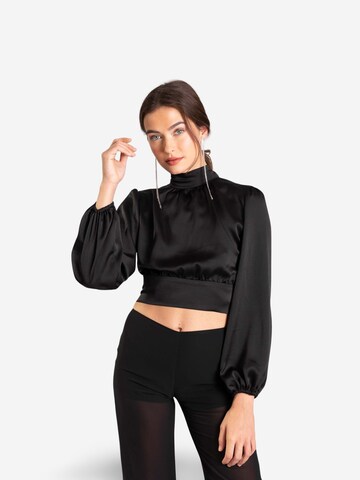 THE-ARE - Blusa en negro: frente