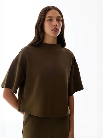 Penti - Blusa body em castanho: frente