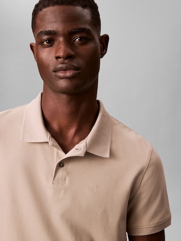 Calvin Klein Тениска в кафяво