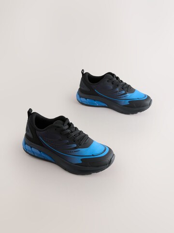 Next Кроссовки в Черный