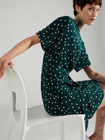 VERO MODA Mekko 'SOPHIA' värissä vihreä