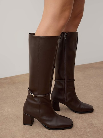 Trendyol Boot in Brown