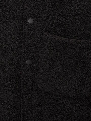 Fit confort Chemise Pull&Bear en noir