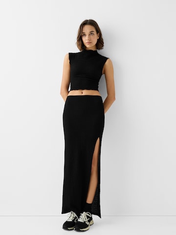 Bershka Skirt in Black: front