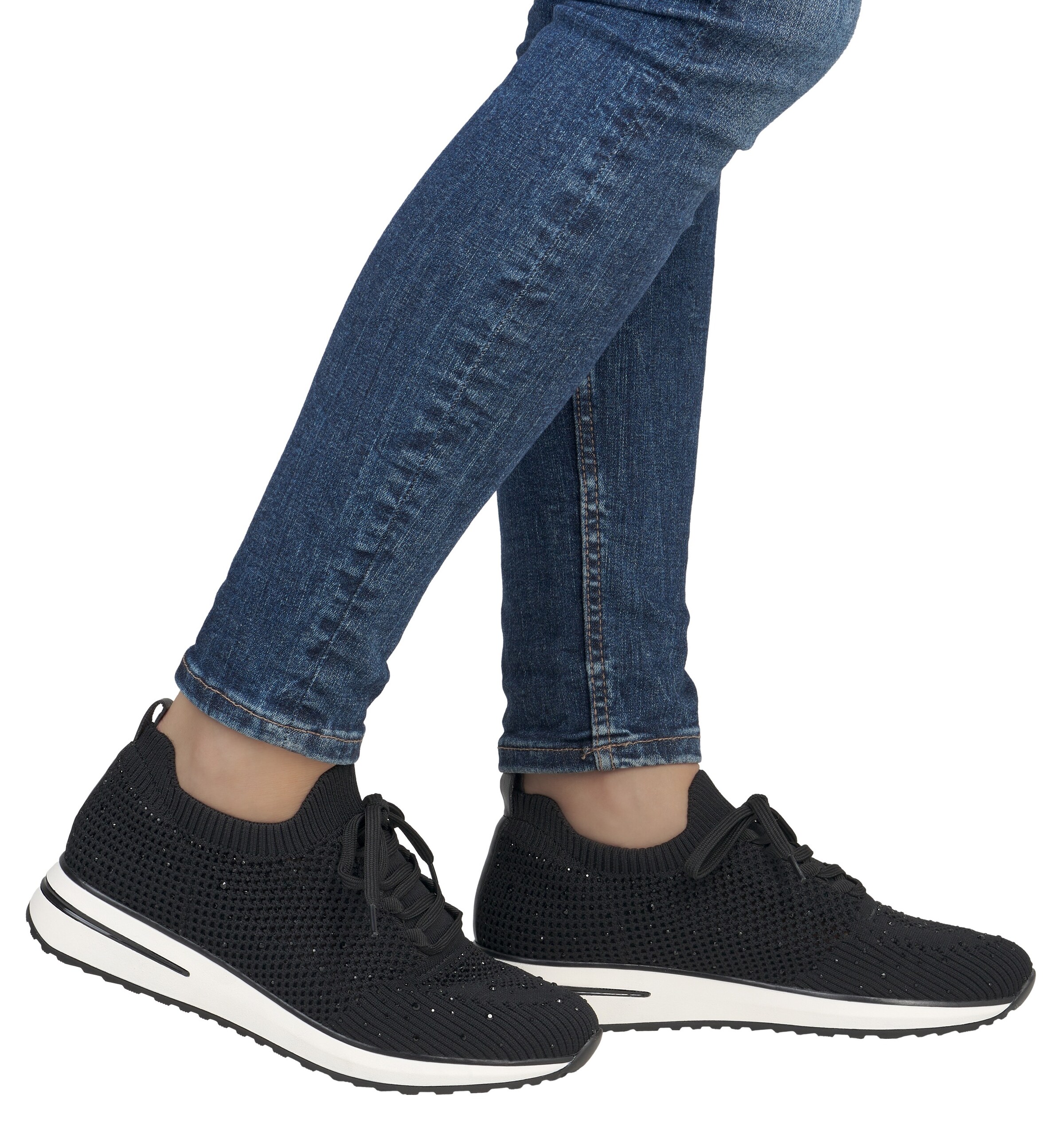 Baskets basses REMONTE en noir