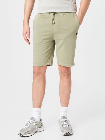 No Excess Regular Pants in Green: front
